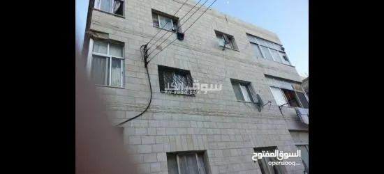 سطح خالي من البناء في الذراع الشمالي بعمان - 5