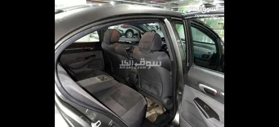 هوندا سيفيك بنزين بحالة ممتازة وبسعر لقطة - 6
