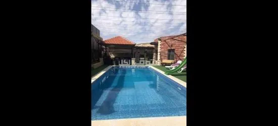 مزرعه وشاليه للايجار اليومي في الغور منطقه الجوفه وسعرها 50دينار 12ساعه وسط لاسبوع - 4