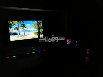 كمبيوتر العاب شبه جديد للبيع قابل للتفاوض - 9