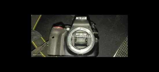 كاميرا Nikon d3300 بحالة ممتازة جدا - 2