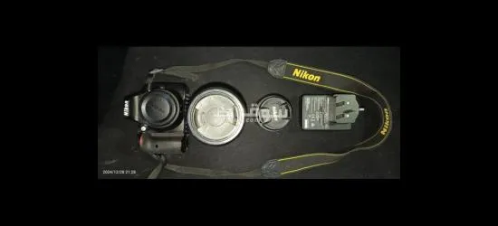 كاميرا Nikon d3300 بحالة ممتازة جدا - 4