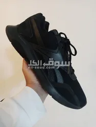 حذاء .Reebok اصلي بحال الوكاله قصه حديثه استخدام جدا جدا بسيط