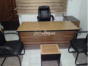 مكتب مع وحدة جانبية و3كراسي وطاولة - 6