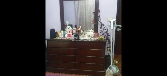 غرفة نوم مستعمل للبيع - 8