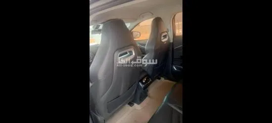 نيتا يو برو 400 لون باذنجاني حره مستعمل ممشى قليل 69000 - 18
