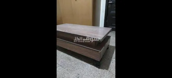 طاولات مع استكمالات