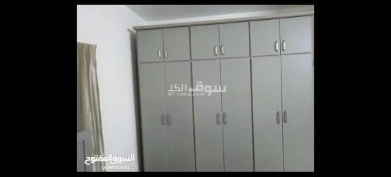 غرفة نوم تفصيل للبيع مع فرشة استخدام شهرين