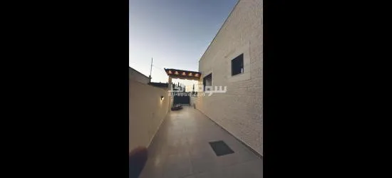 فيلا للبيع - 2